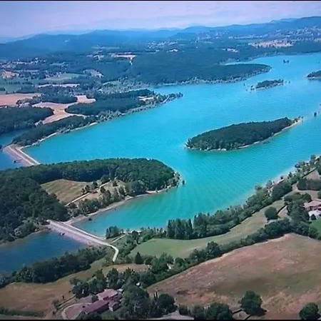 אוהל מפואר Bulle Perchee *